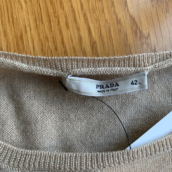 Prada sweater - Picture 9 of 9